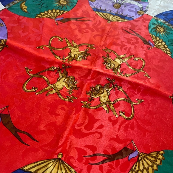Vintage Hermes silk scarf - Picture 7 of 7
